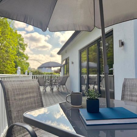 En-Suites With Free Parking 30Min To Central London Exterior photo